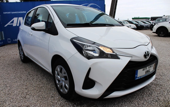 Toyota Yaris cena 57900 przebieg: 61000, rok produkcji 2020 z Margonin małe 436